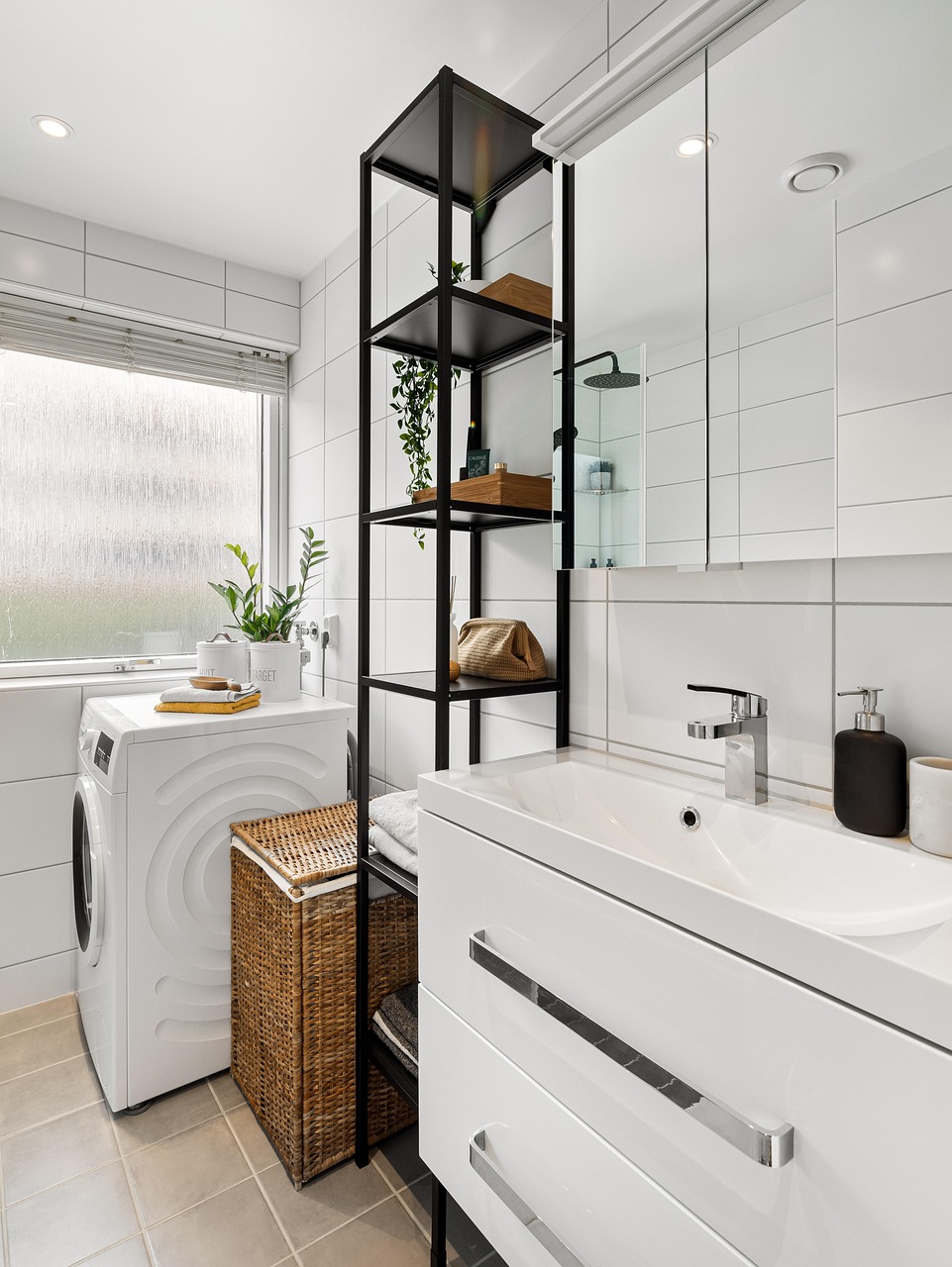 gallery-02 real estate, interior, house, luxury, home, washing machine, interior design, bathroom, shower